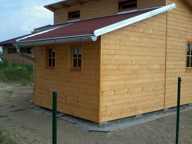 Doprovodné dřevěné stavby – foto 3