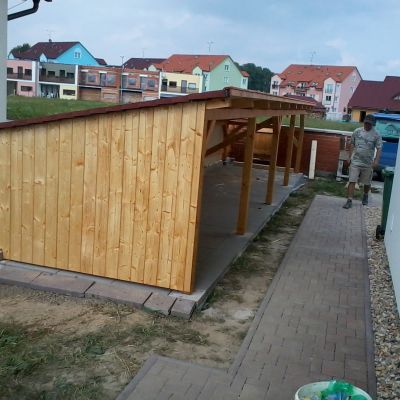 Doprovodné dřevěné stavby č.4