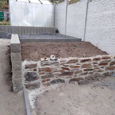 Terasa s výškovým rozdílem č.6