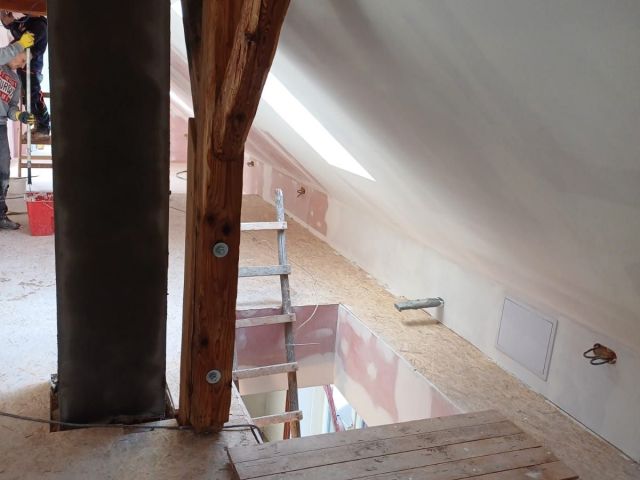 Půdní vestavba – nové podkroví chalupy – foto 2