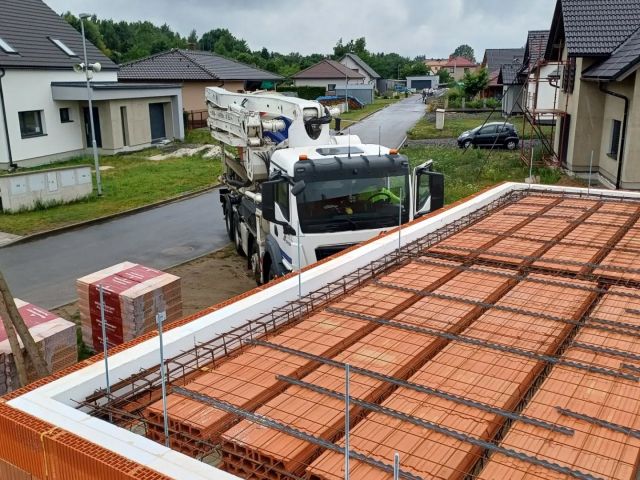 Novostavba rodinného domu na klíč – foto 17