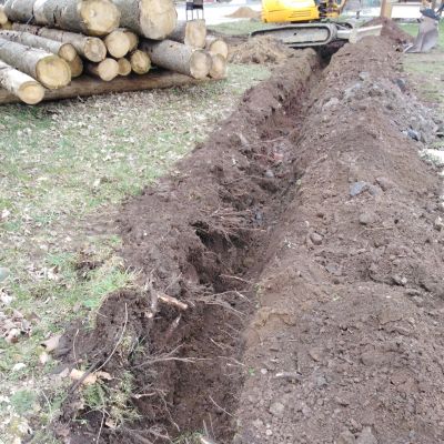 Zemní práce pro novou elektrickou přípojku, el. př č.7