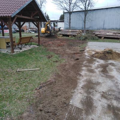 Zemní práce pro novou elektrickou přípojku, el. př č.8